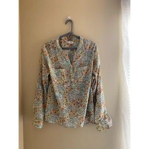 Carve Designs Large Floral Printed Long Sleeve V-Neck Lightweight Blouse Flowers